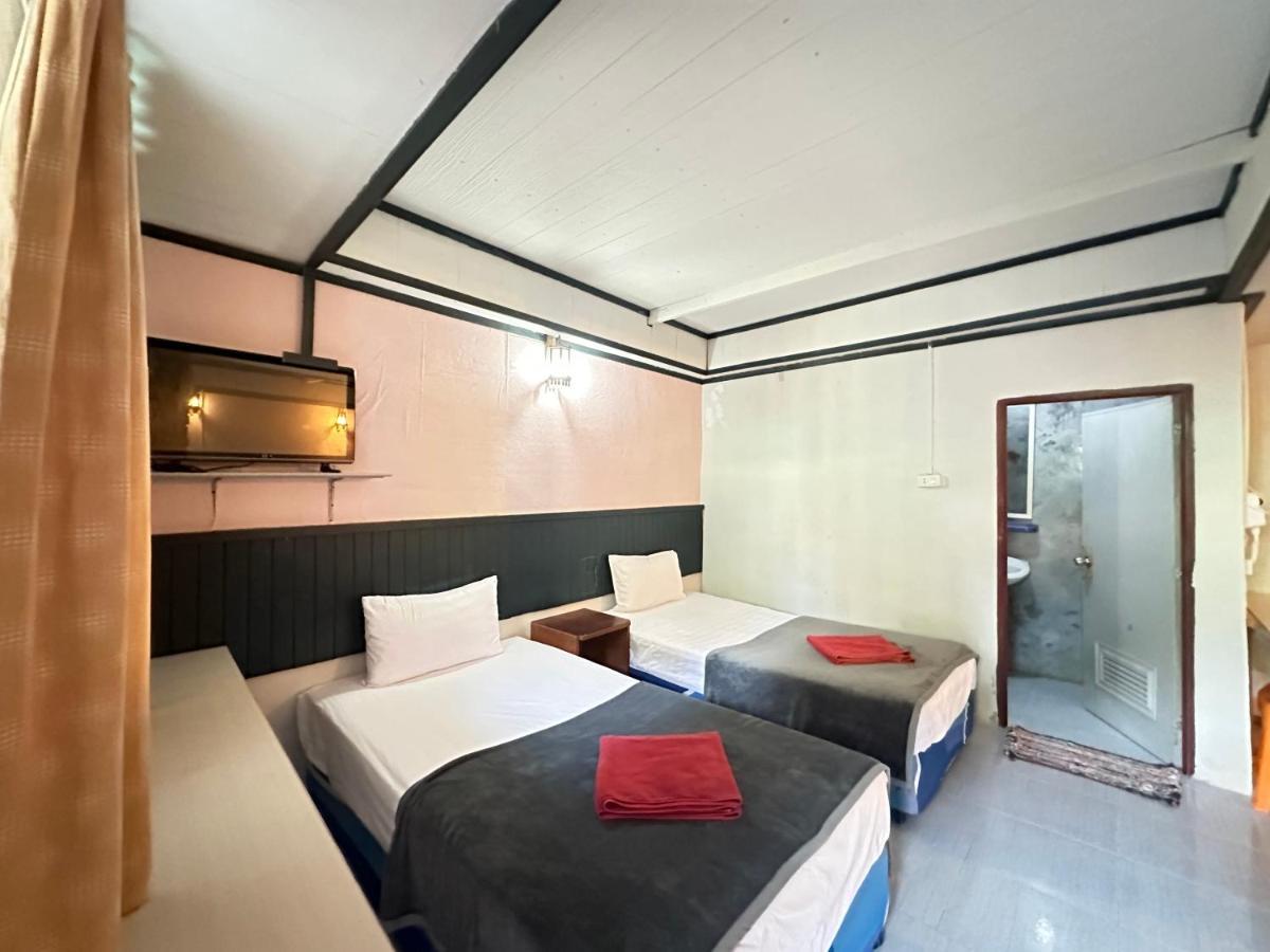 Phiphi Film House Hotel Exterior photo
